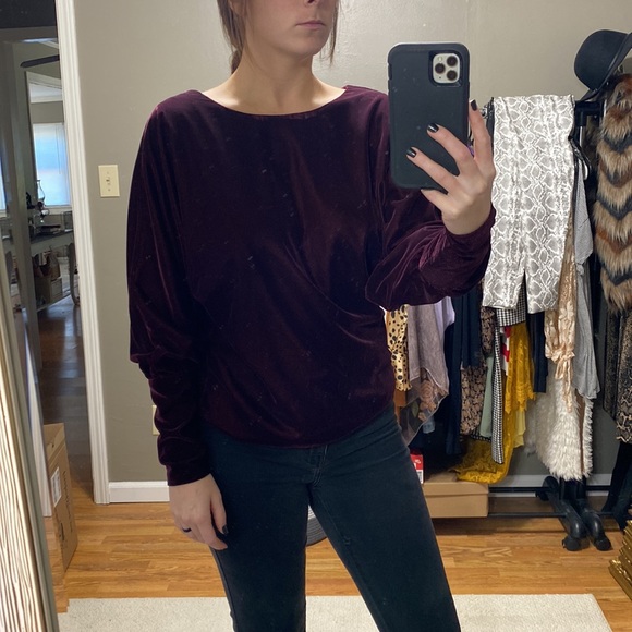 Lauren Top - Picture 2 of 14